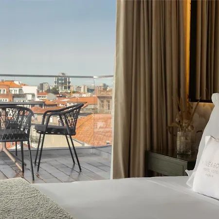 Готель Wine & Books 5*