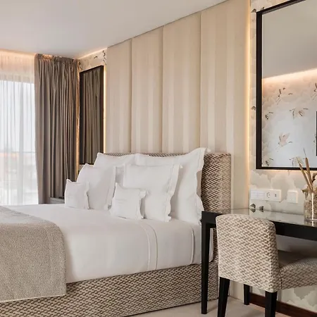 Wine & Books Готель 5*